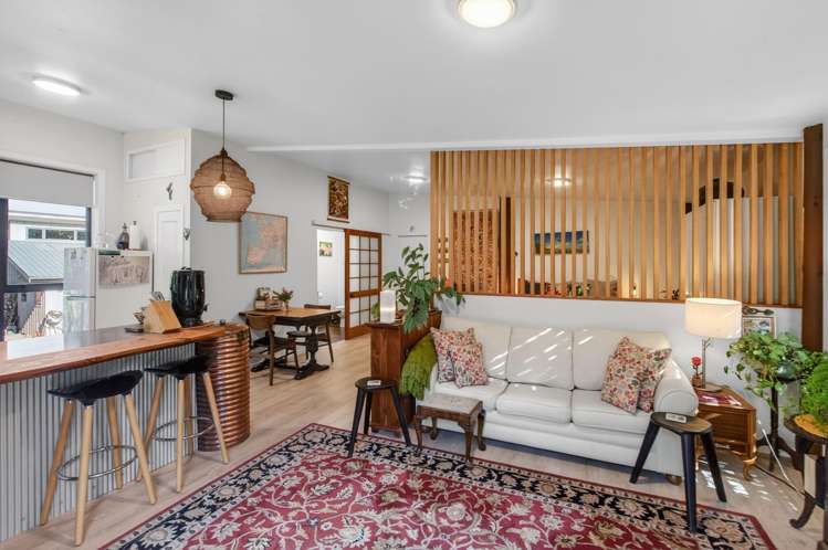 210A Bells Road Takamatua_23