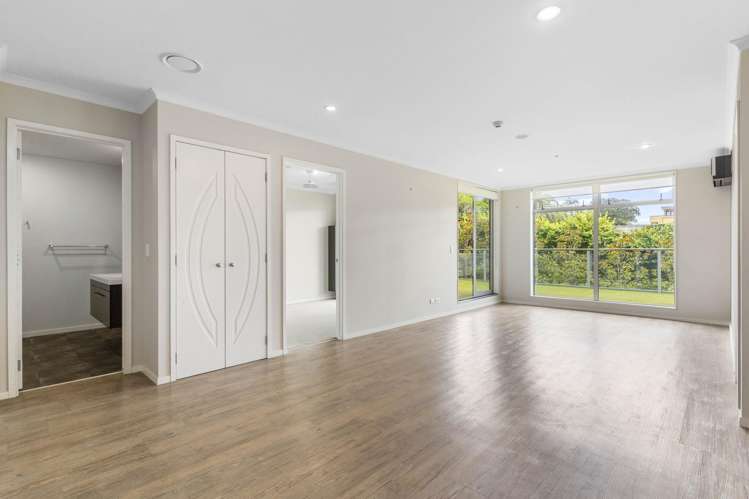 105/19 Bute Road Browns Bay_5