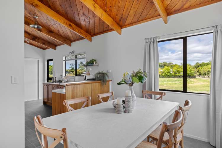 966 Kahikatea Flat Road Waitoki_8