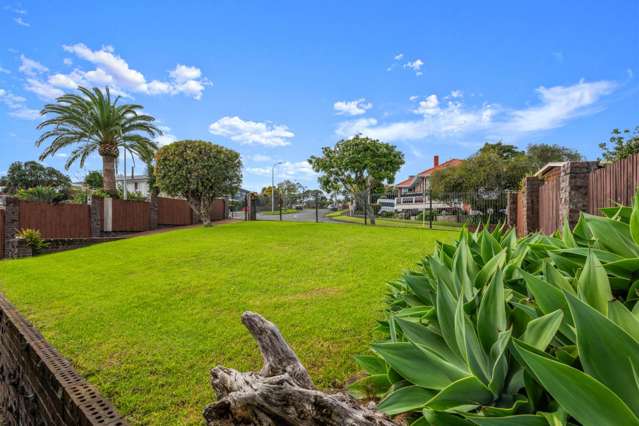 73 Lynbrooke Avenue Blockhouse Bay_3