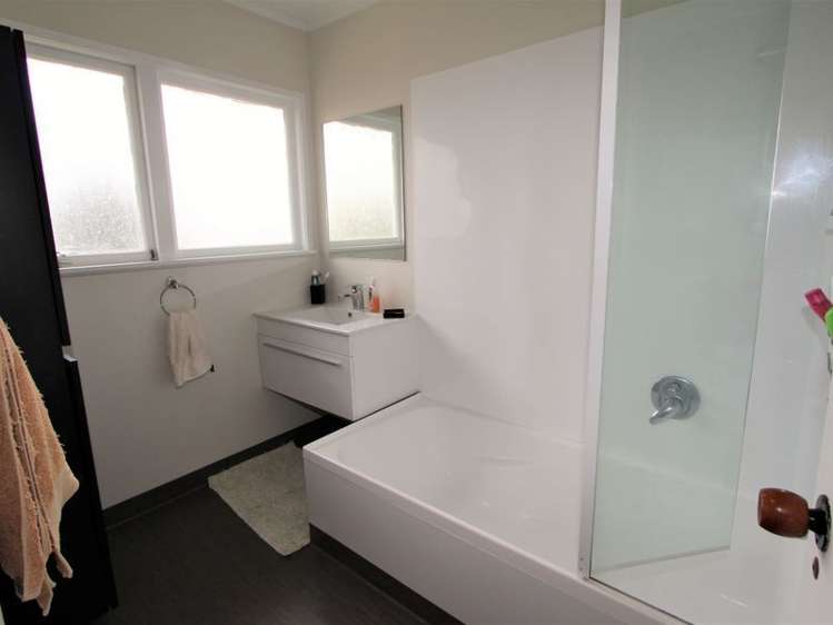 65 John Walker Drive Manurewa_6