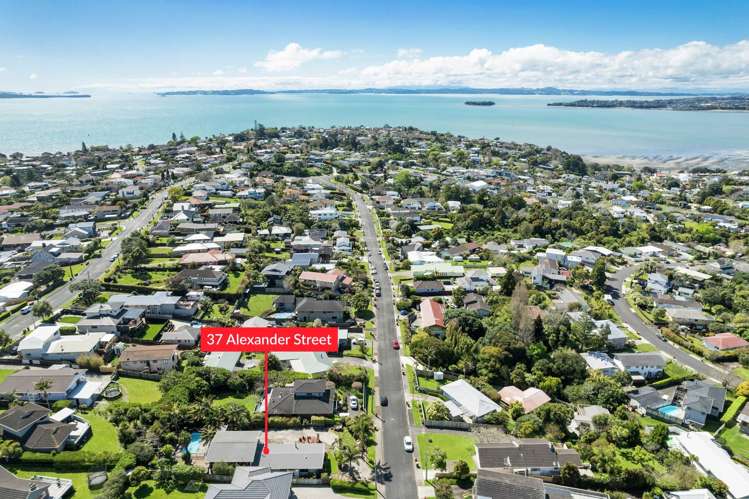 37 Alexander Street Cockle Bay_11