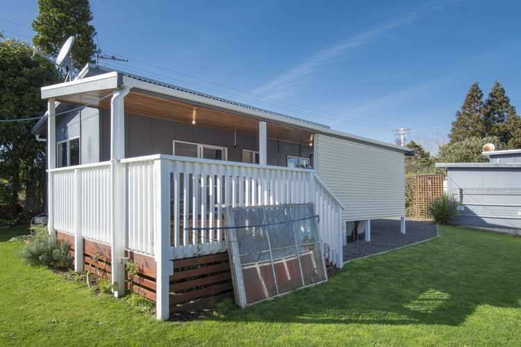 70 Victoria Street Waikino_23