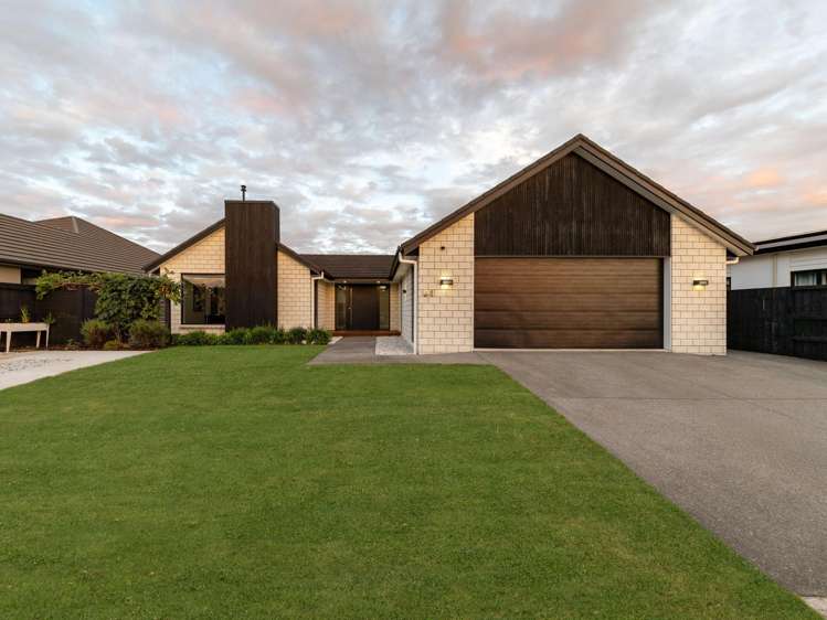 54 Roy Hilton Drive_0