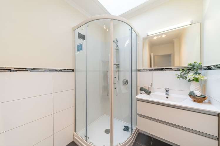 44 Epuni Street 10609_8