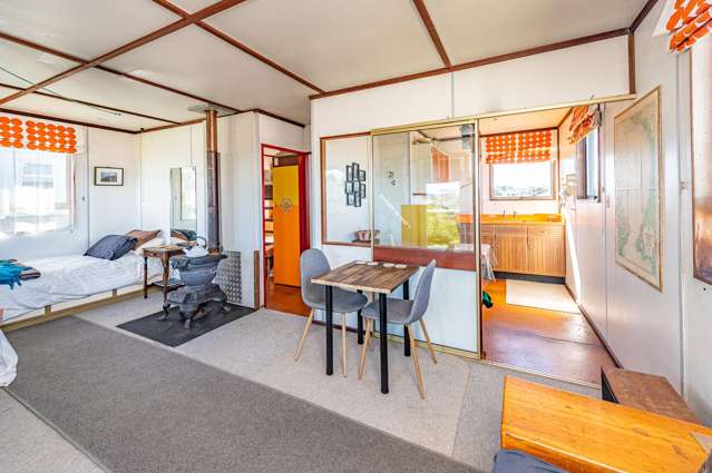 11 Pingao Place Waiinu Beach_1