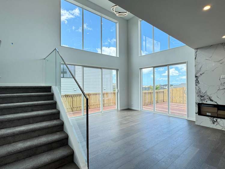 89 Skulander Crescent Millwater_1