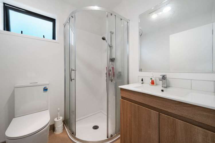 58 Rauemi Way Te Atatu South_10