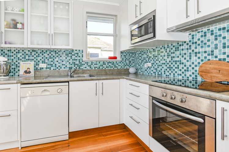 26 Palmerston Road Havelock North_4