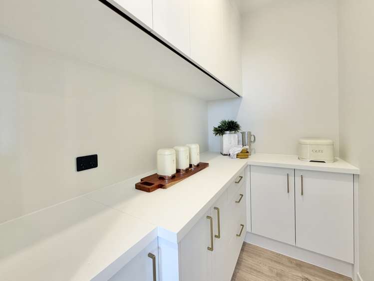 80 Parish Drive Milldale_11