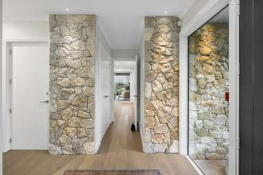 43 Thirteenth Avenue_3