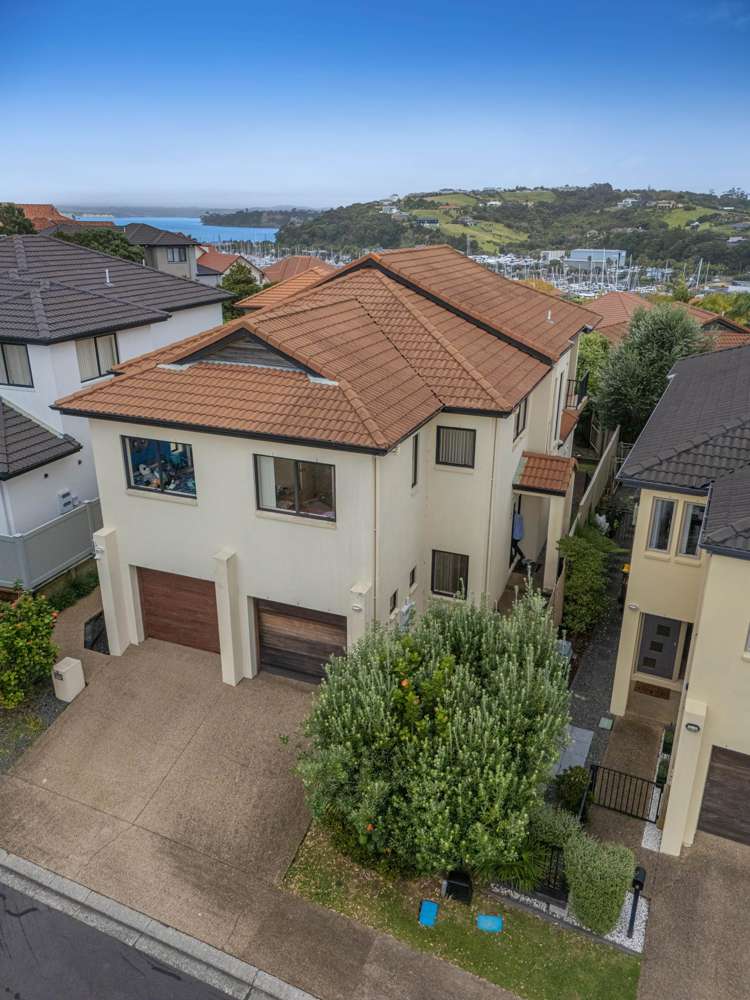 8 Trimaran Drive Gulf Harbour_18