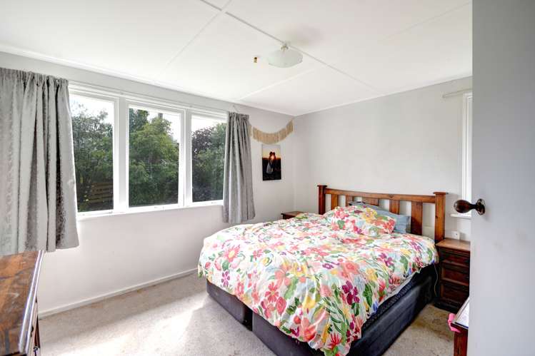 12 Kennard Crescent Karitane_5