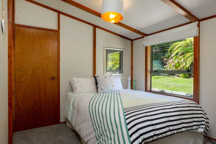 2385 Queen Charlotte Drive Anakiwa and Surrounds_25