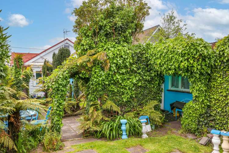 152 Shaw Avenue New Brighton_16