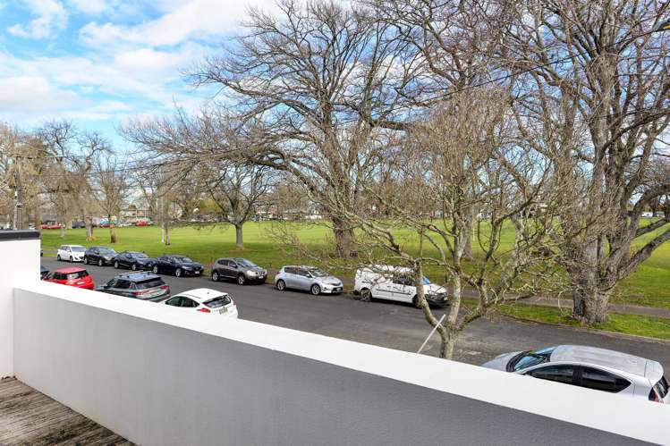 132d Firth Street Hamilton East_7