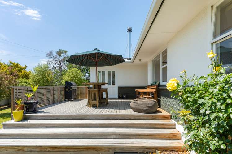 7 Wadsworth Crescent Redwoodtown_2