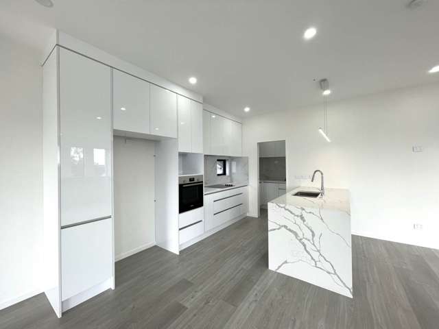 255 Hill Road The Gardens_3