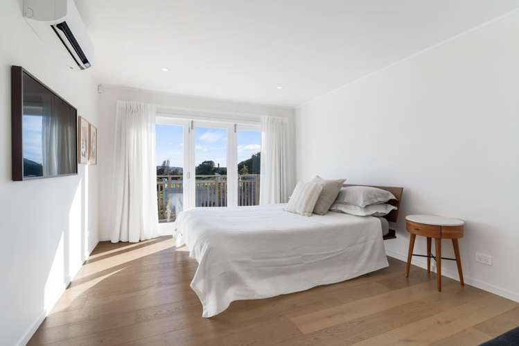 1/11 Ridgemount Rise Mangere Bridge_12