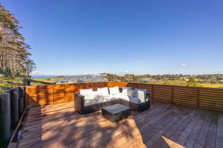 3 Ridgelea Road Long Bay_11