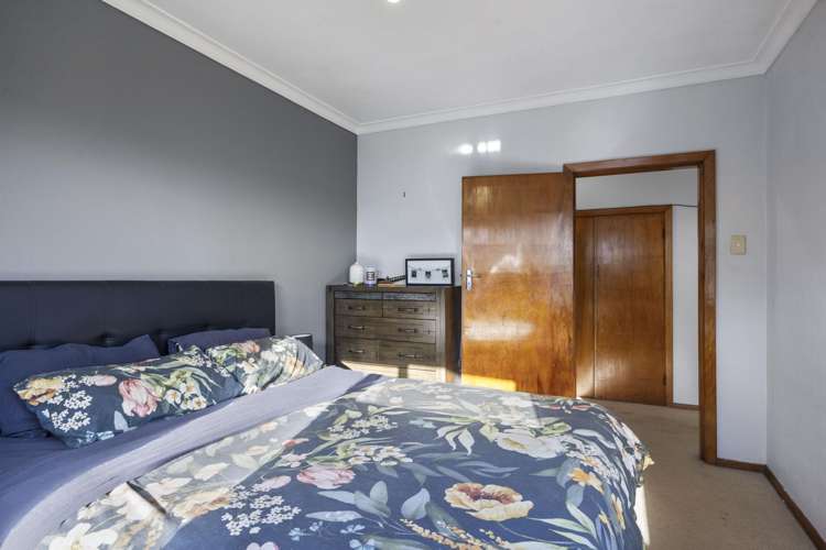 112 Glover Road Hawera_22