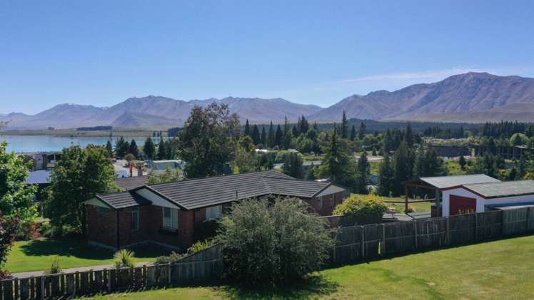 31 Aorangi Crescent Lake Tekapo_9