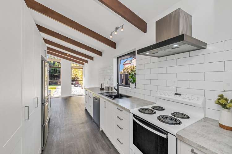 12 Westfield Avenue Templeton_2