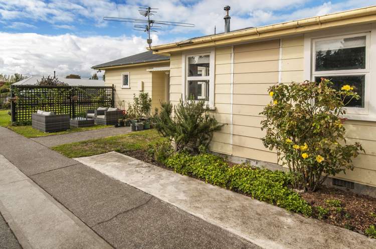 8 Azalea Close Templeton_16