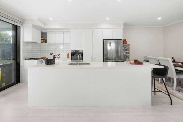 21 Grey Warbler Road Hobsonville_4