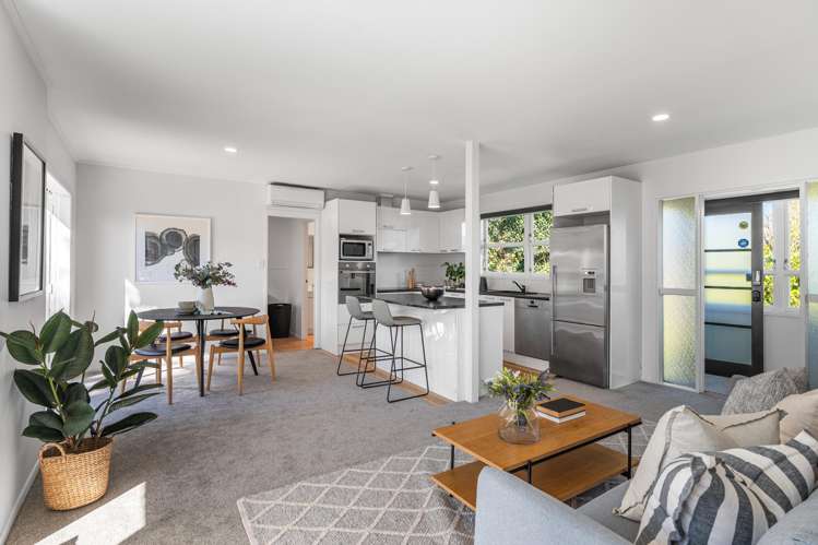 32 Woodbine Avenue_1