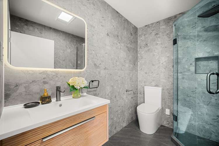 Lot 2-3/3 Newstead Avenue Browns Bay_11