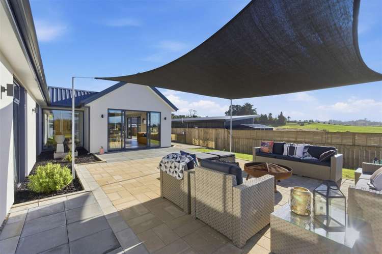 54 Les Wakefield Road Mapua_19