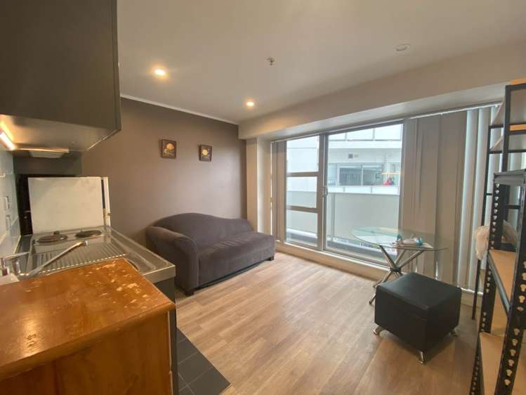 1016/430 Queen Street City Centre_3