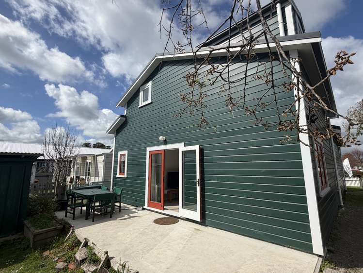 29 Dahlia Street Palmerston North_21