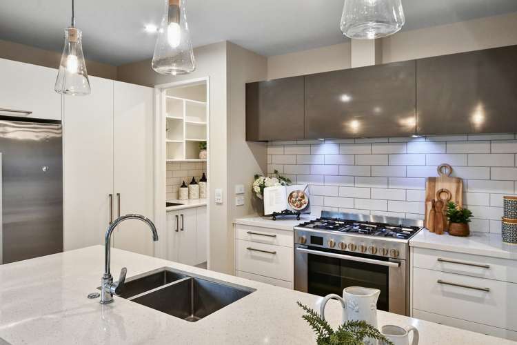 2 Parkgrove Crescent Pokeno_16