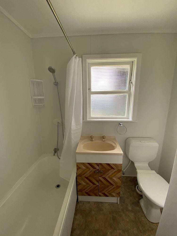 52 Lancaster Street Takaro_3