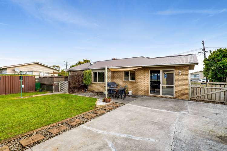 51 Grey Street Normanby_16