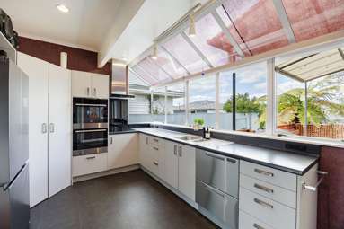 26 Menin Road_3