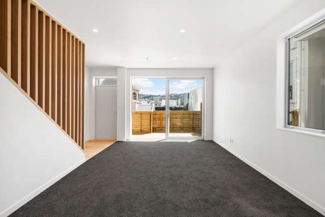 7/30 Pirie Street Mount Victoria_4