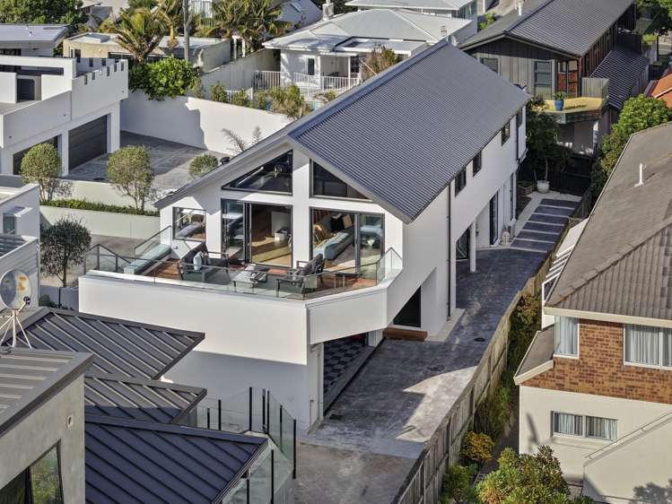 56B Marine Parade Mt Maunganui_31