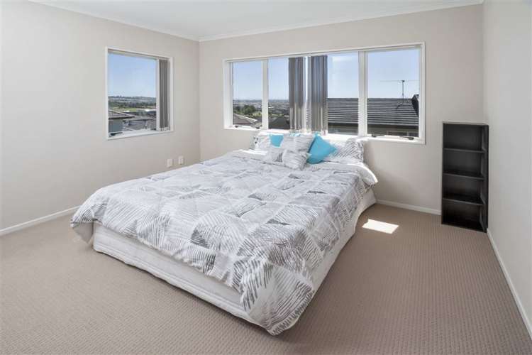 11 Fairhill Place Flat Bush_8