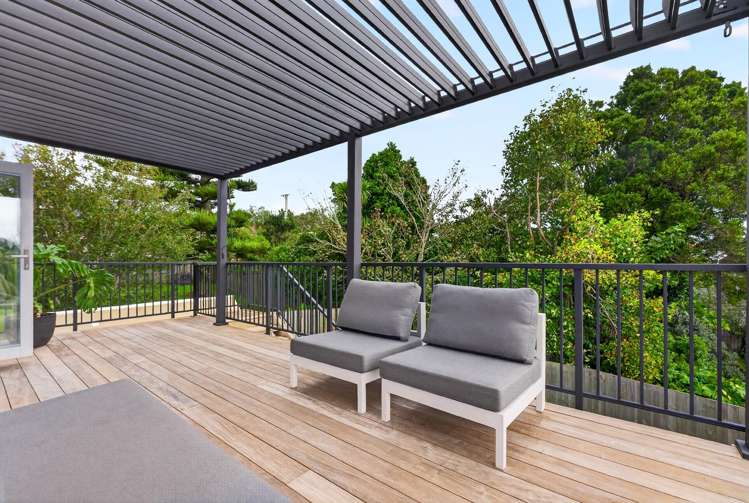 2/39 Kia Ora Road Beach Haven_3