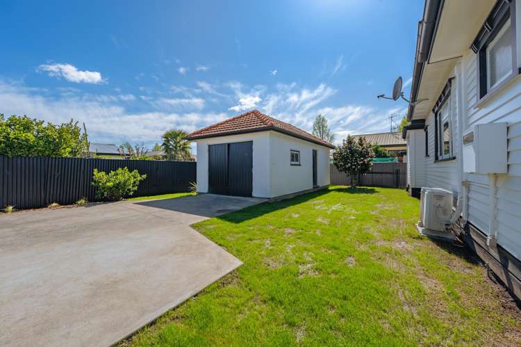 906a Churchill Street Akina_11