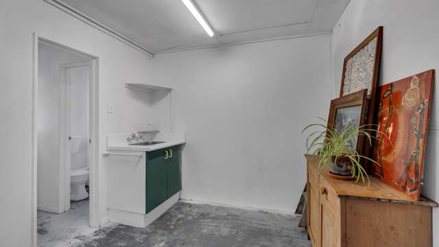 3 and 4/1008 Ferry Road Ferrymead_3