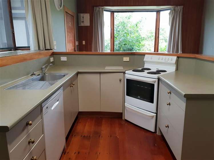 515A Grays Road 10487_3