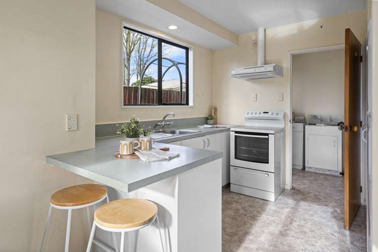 2/31 Peebles Drive Hei Hei_11