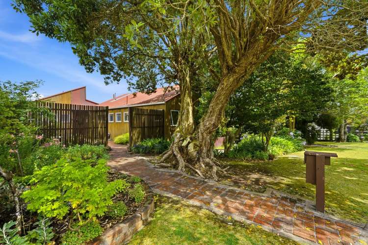 5 Magnolia Drive Westown_29