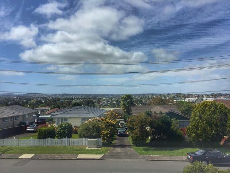 12a Hepburn Road Glendene_11