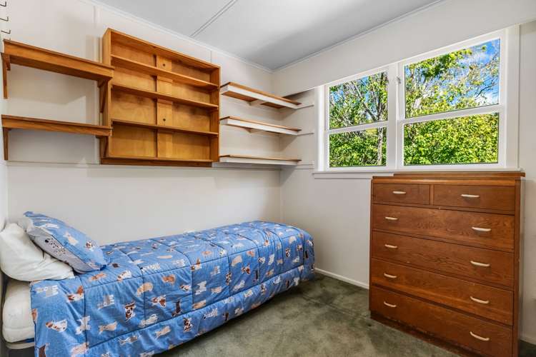 21 St Leonards Road Kelston_20