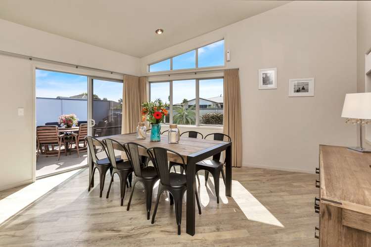 12 Hoihere Drive (Pvt) One Tree Point_5